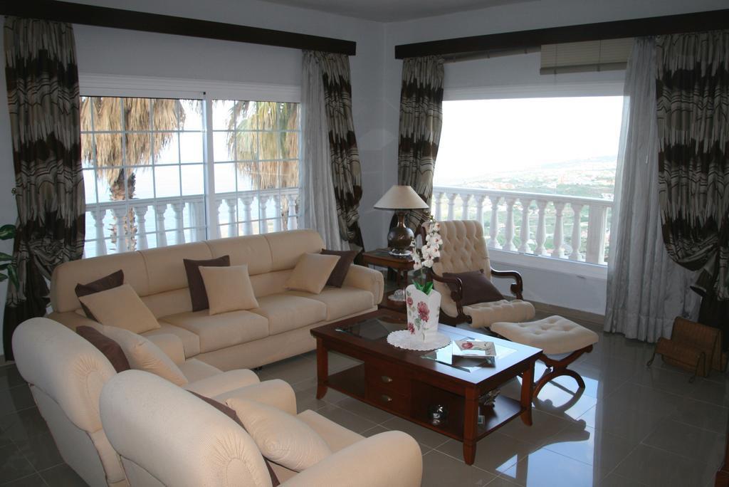 Vivienda Vacacional Paseo Mirabal イコー・デ・ロス・ビノス 部屋 写真